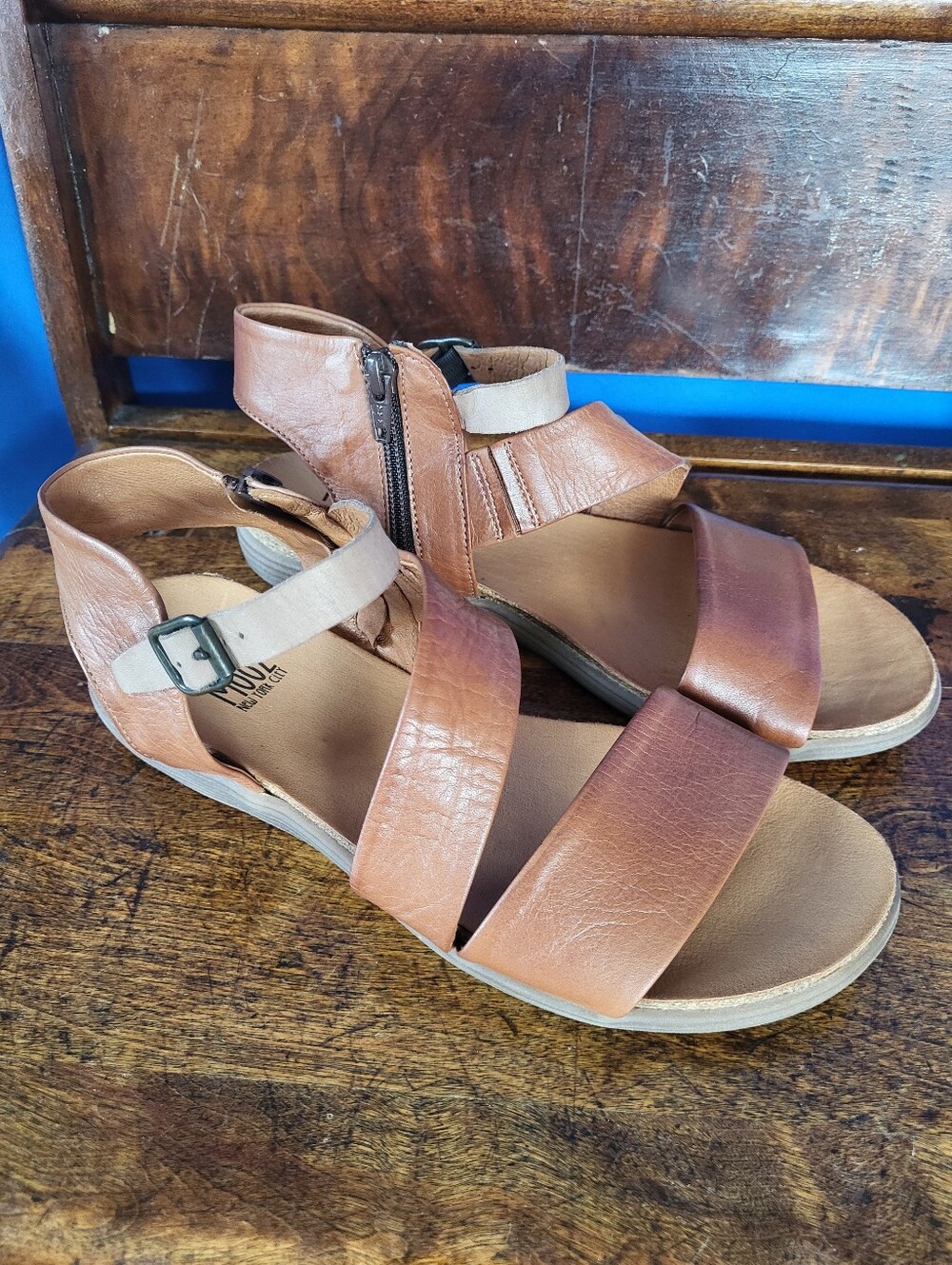 Miz Mooz 39 Meadow Leather Sandals Tan Brown